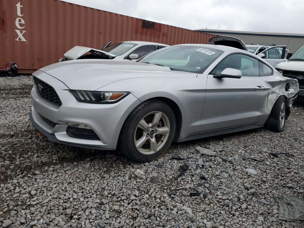  Salvage Ford Mustang