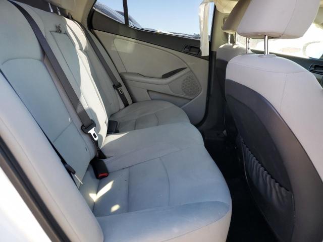 2015 KIA OPTIMA LX - KNAGM4A73F5558231