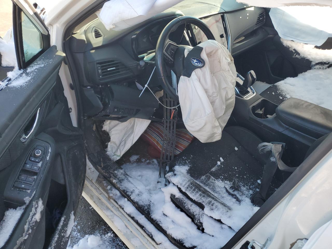 SUBARU LEGACY PREMIUM