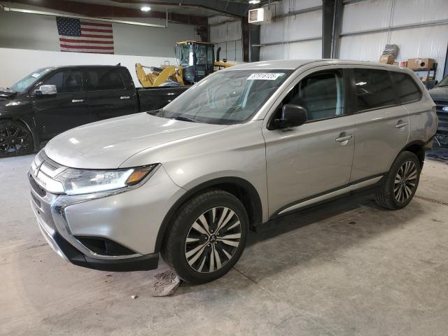 MITSUBISHI OUTLANDER SE