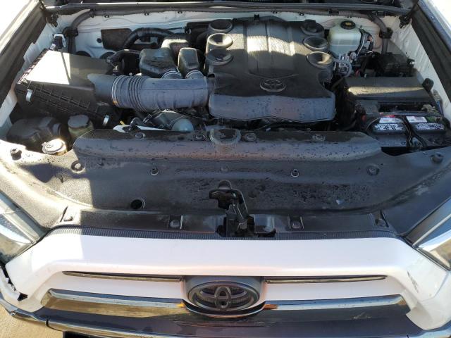 2020 TOYOTA 4RUNNER SR - JTEBU5JRXL5771348