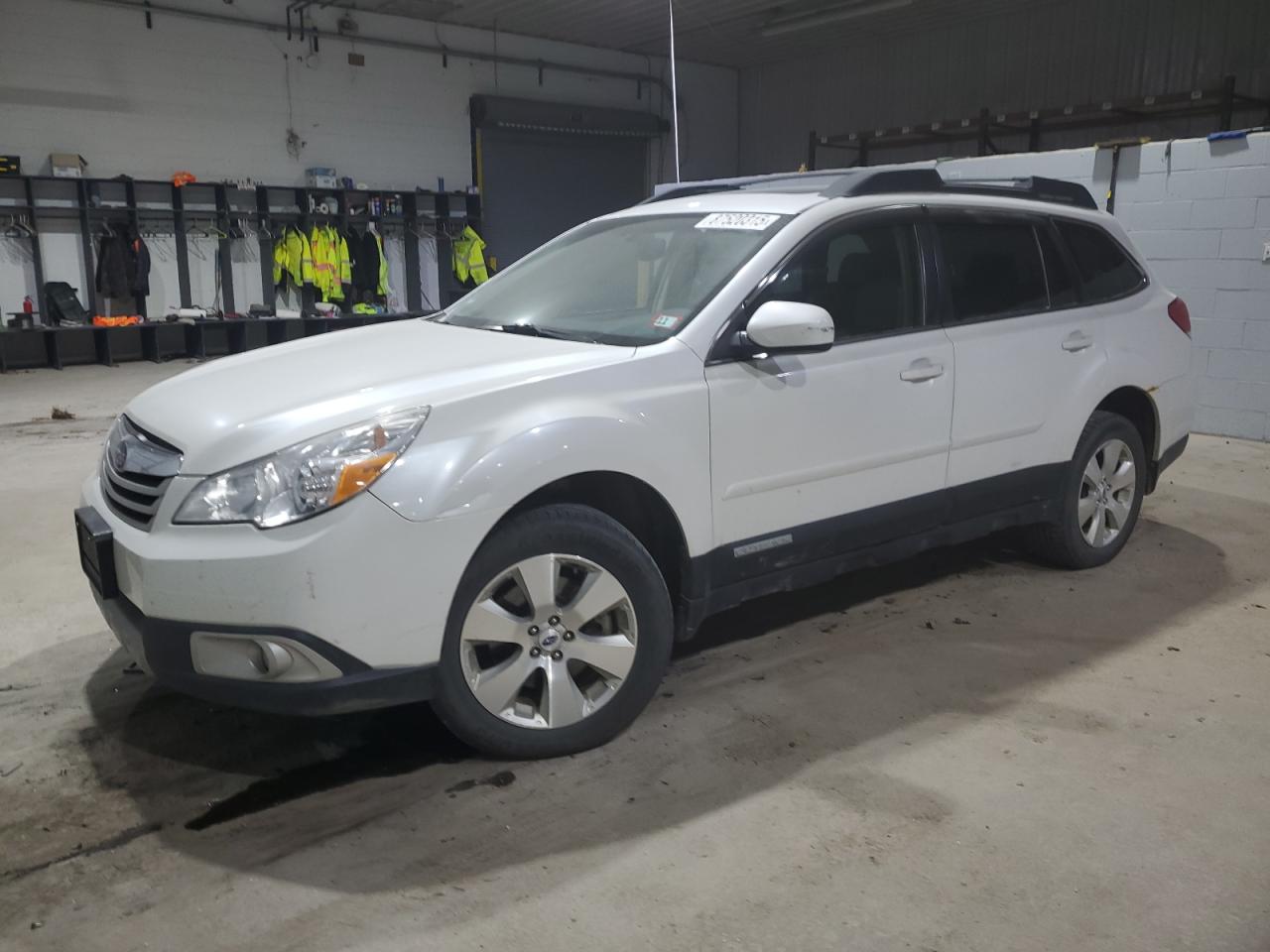 Lot #3051416642 2012 SUBARU OUTBACK 3.