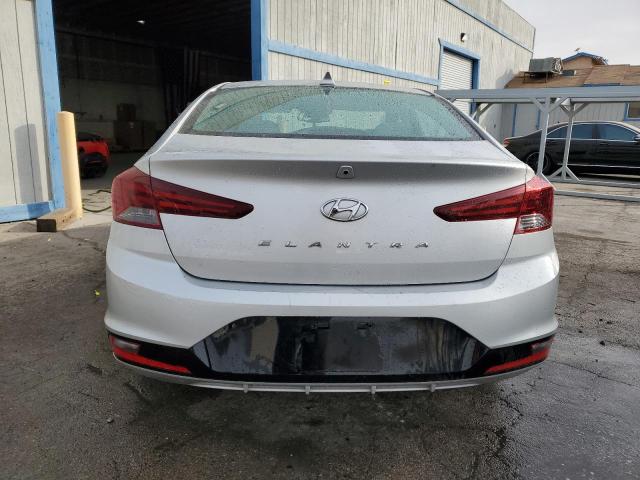 2020 HYUNDAI ELANTRA SE 5NPD84LF1LH510981