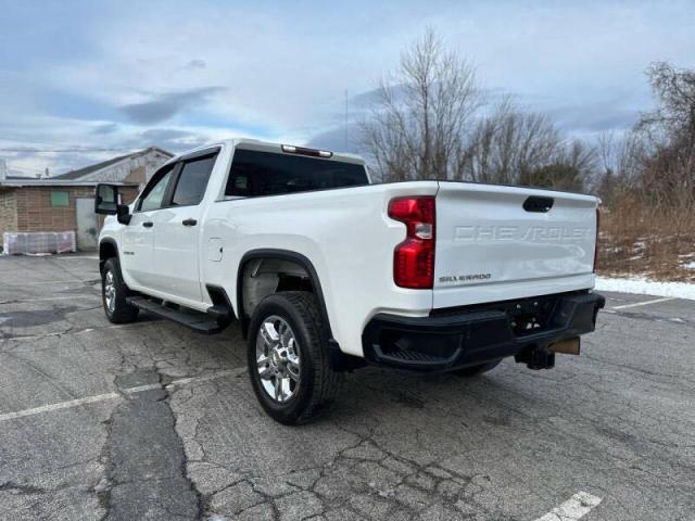 CHEVROLET SILVERADO 2020 white  diesel 1GC4YLEY5LF185240 photo #4