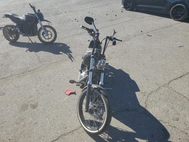 2011 HARLEY-DAVIDSON FXS - 1HD1JP523BB042074