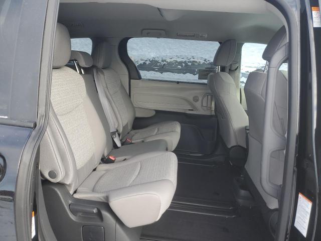 2024 TOYOTA SIENNA LE - 5TDKSKFC0RS146120