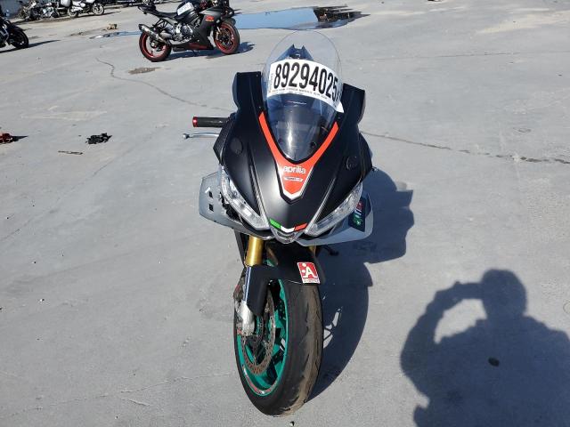 2022 APRILIA RSV4 1100 ZD4KYUA05NS000423