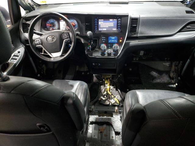 2018 TOYOTA SIENNA SE 5TDXZ3DC0JS920879