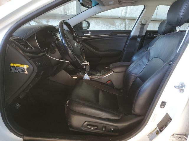 2016 KIA CADENZA LU KNALN4D76G5217785