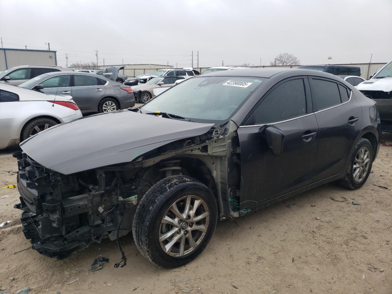  Salvage Mazda 3