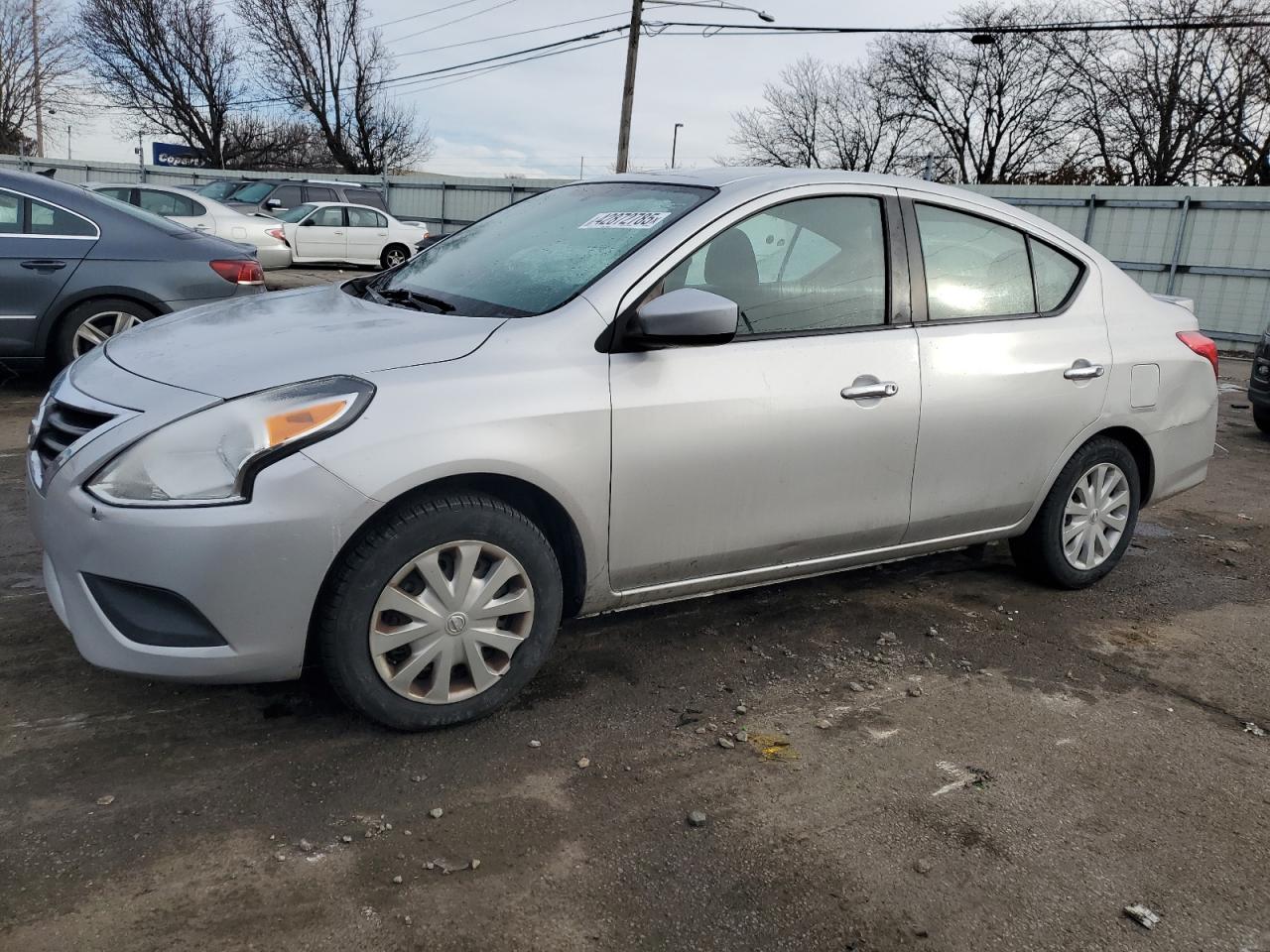  Salvage Nissan Versa