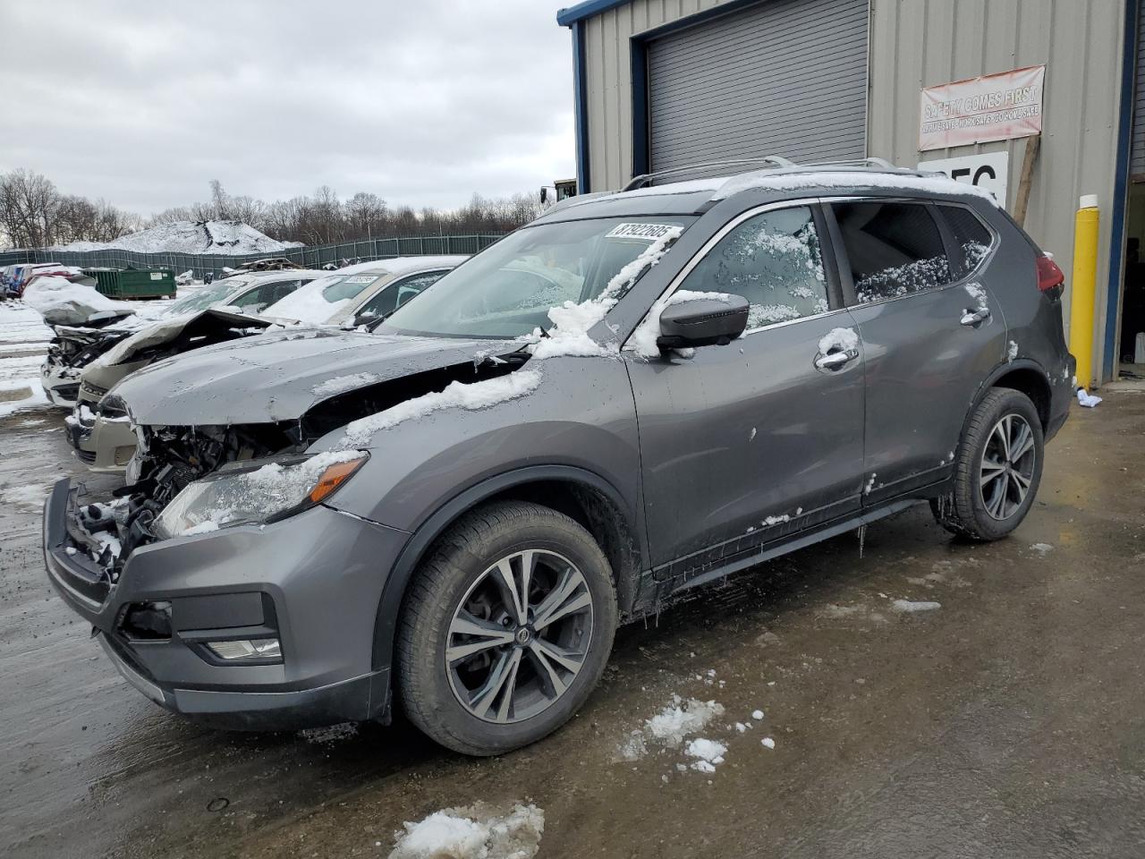  Salvage Nissan Rogue