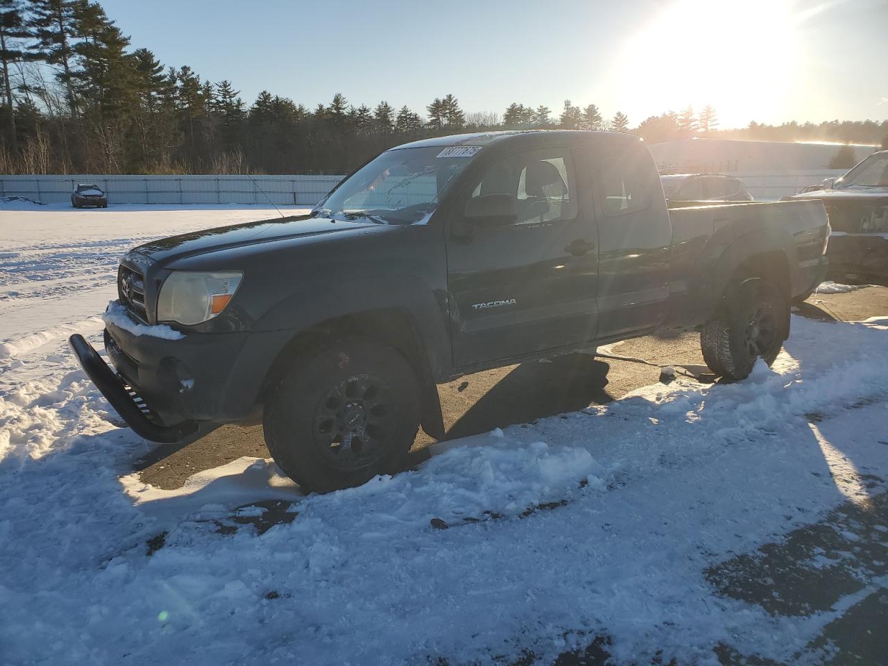  Salvage Toyota Tacoma