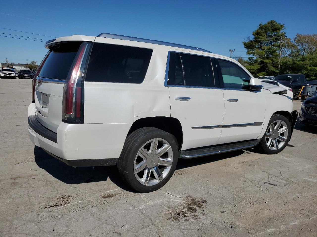 Lot #3050381895 2016 CADILLAC ESCALADE L