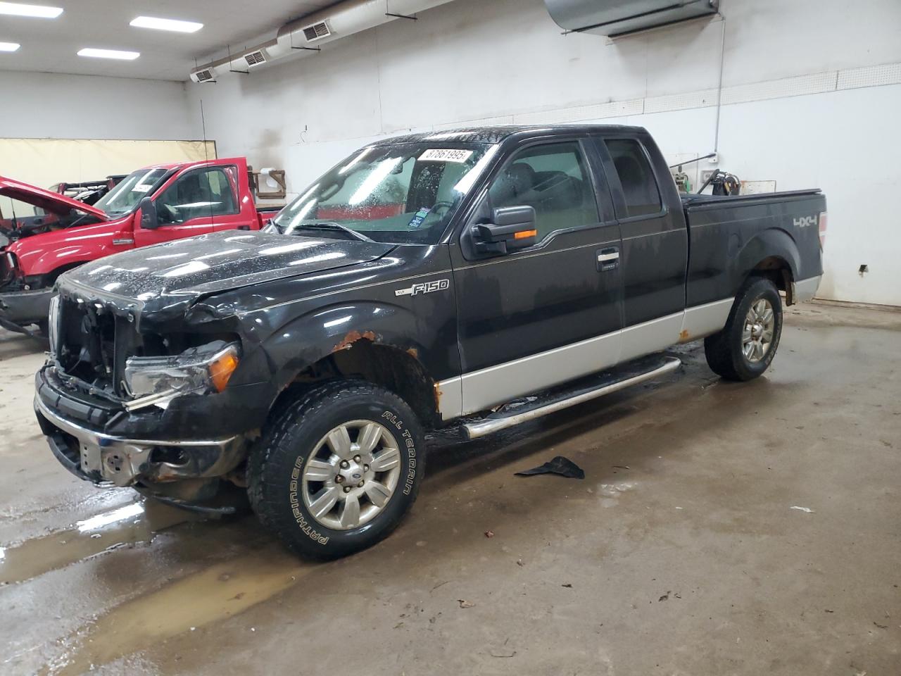 FORD F-150 SUPER CAB