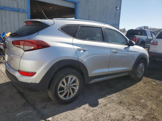 HYUNDAI TUCSON LIM 2017 silver  gas KM8J33A44HU326401 photo #4