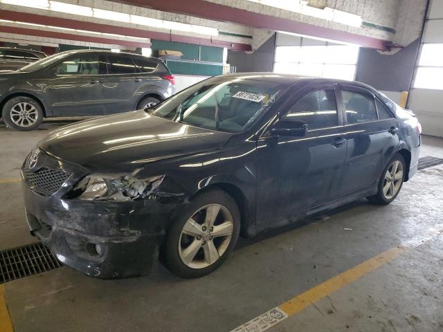 TOYOTA CAMRY BASE