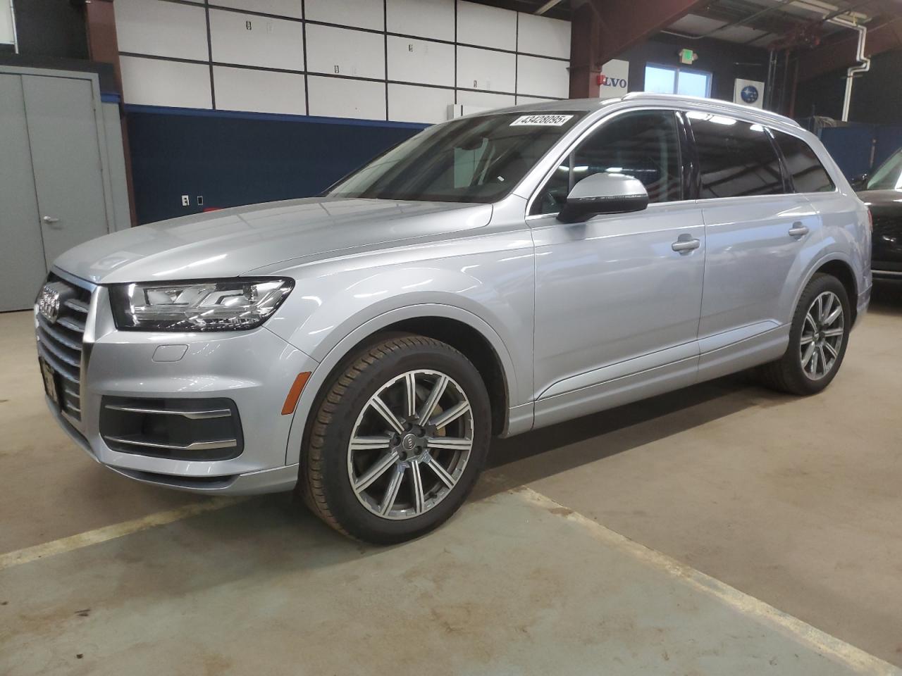  Salvage Audi Q7