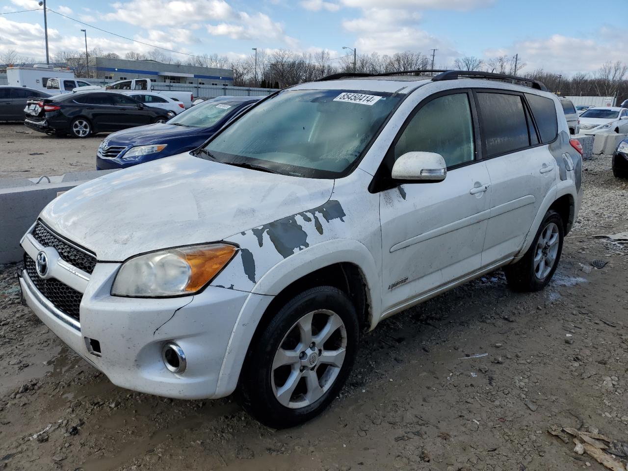  Salvage Toyota RAV4