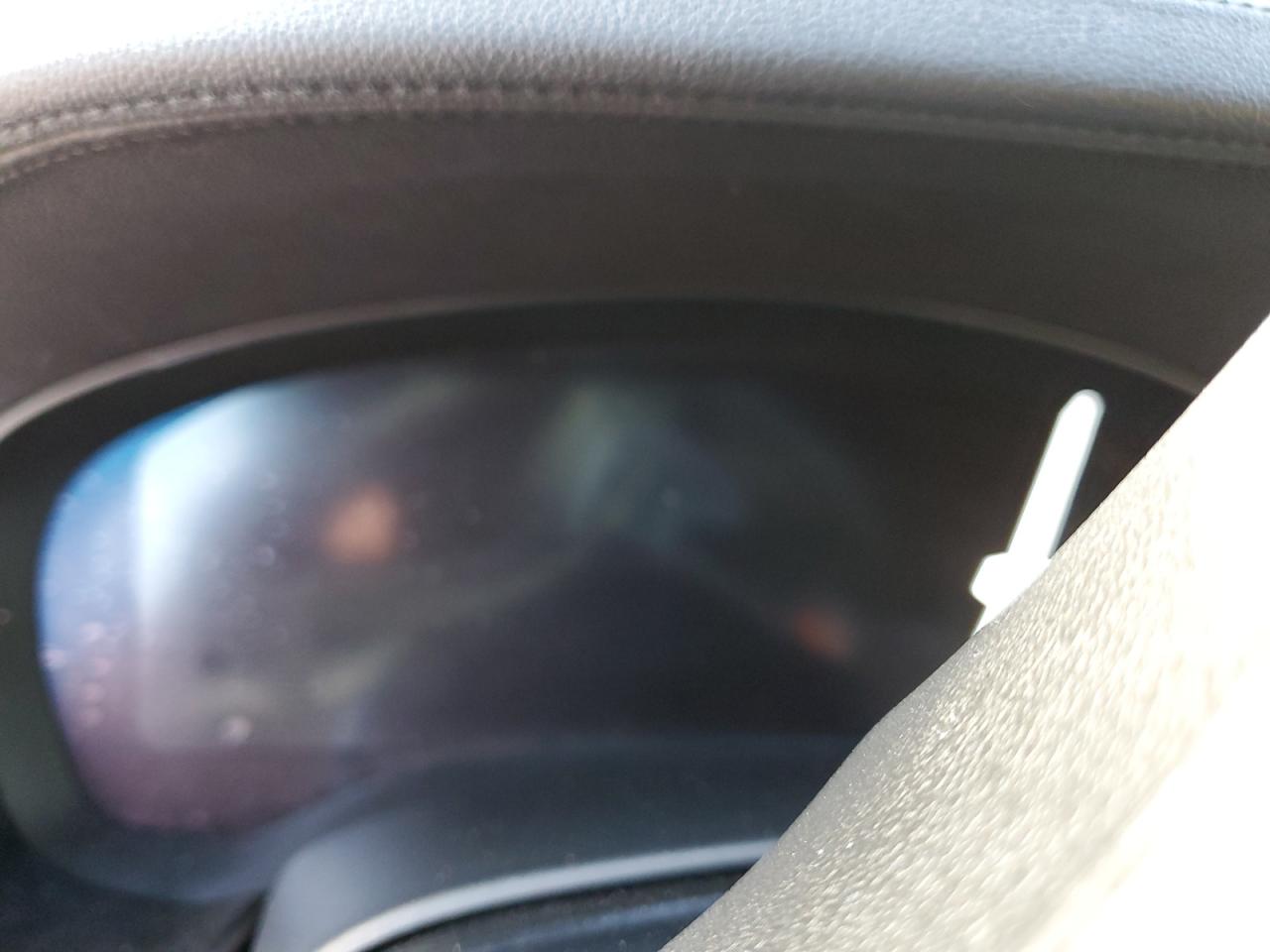 Thumbnail 8 (blur)