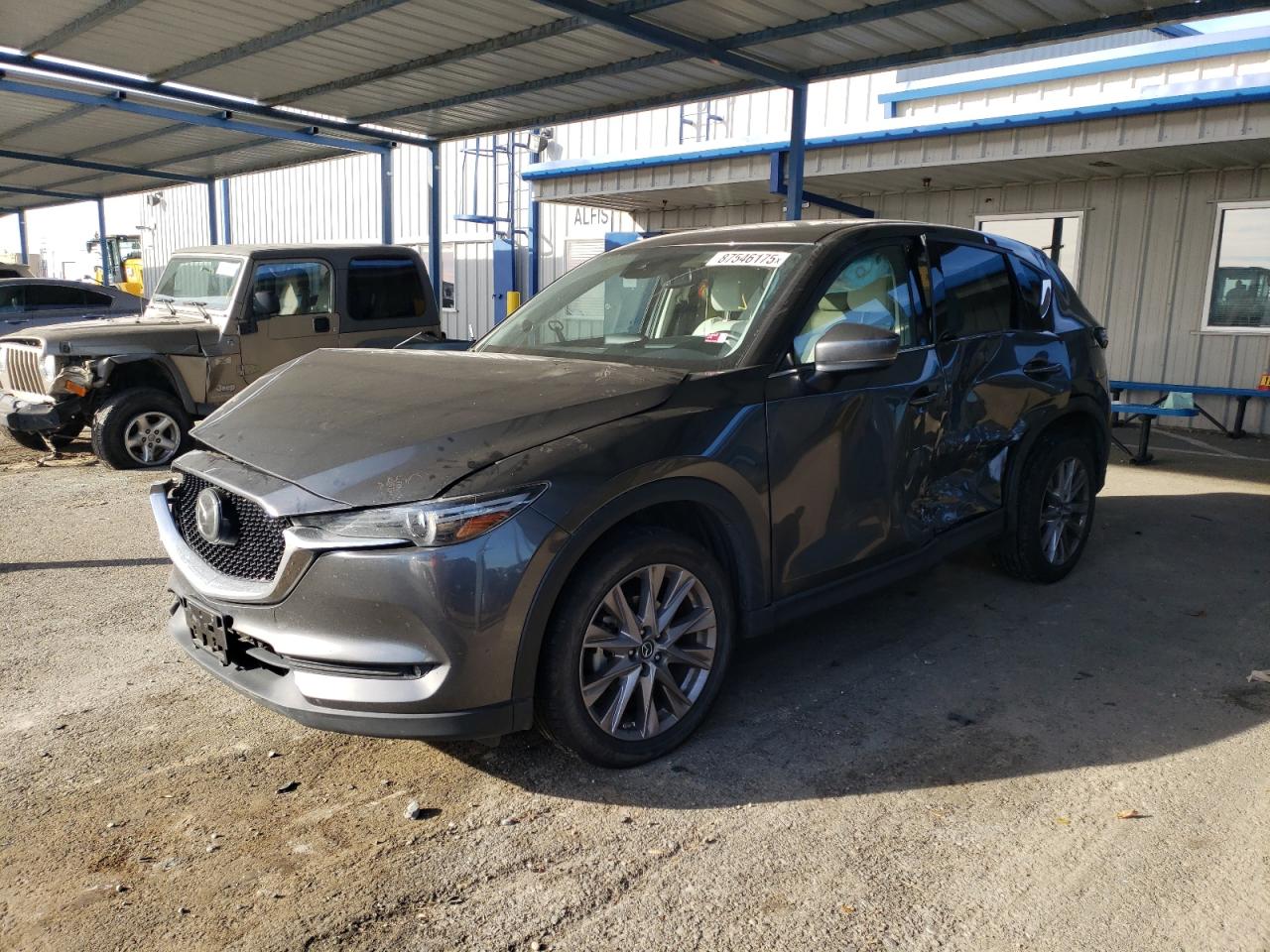  Salvage Mazda Cx