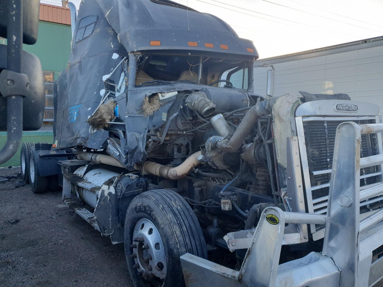 Lot #3284341051 1999 FREIGHTLINER CONVENTION