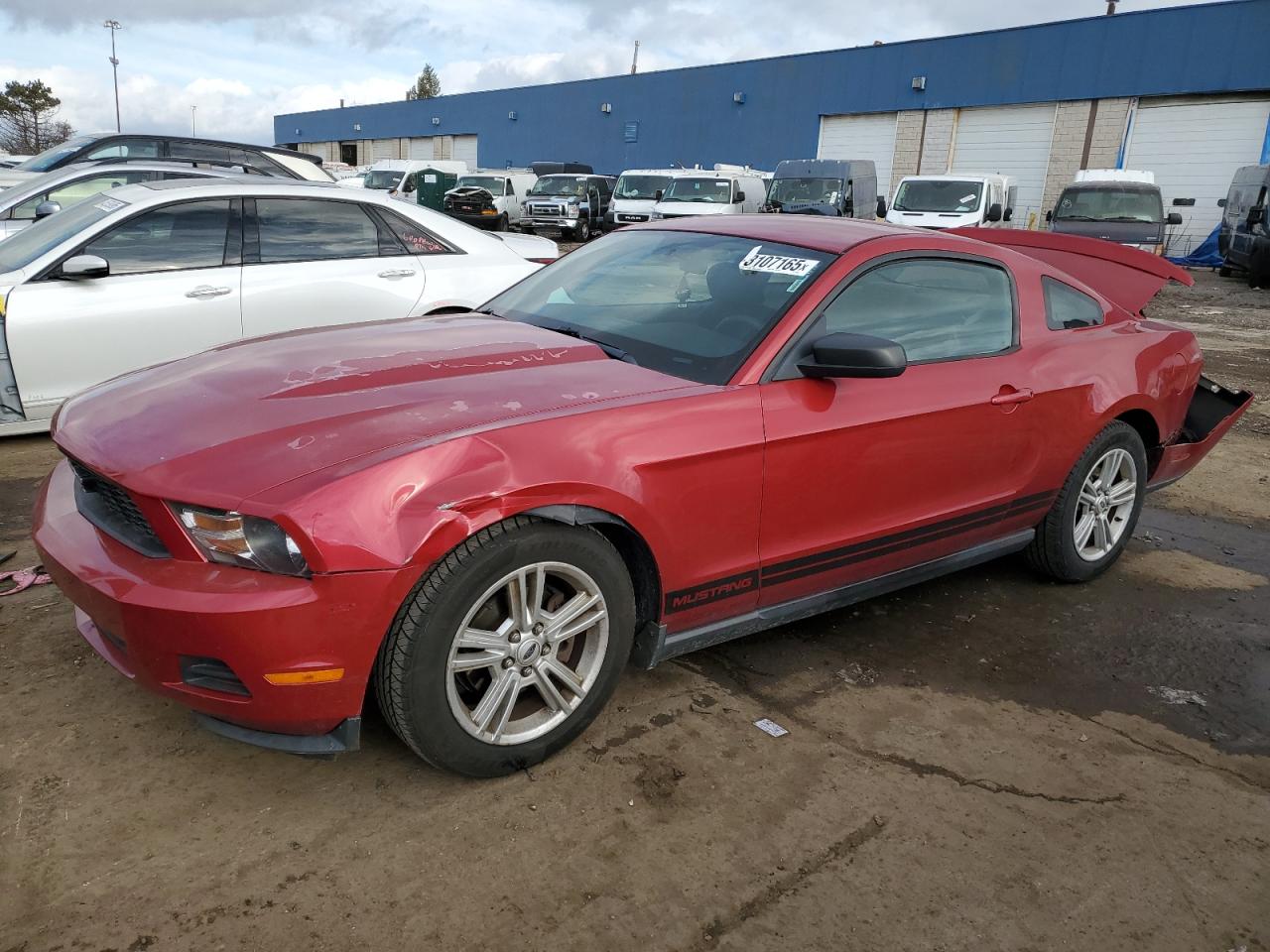  Salvage Ford Mustang