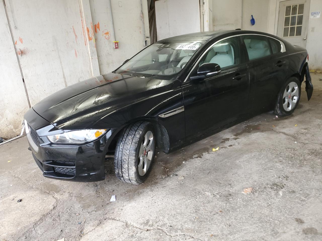  Salvage Jaguar XE