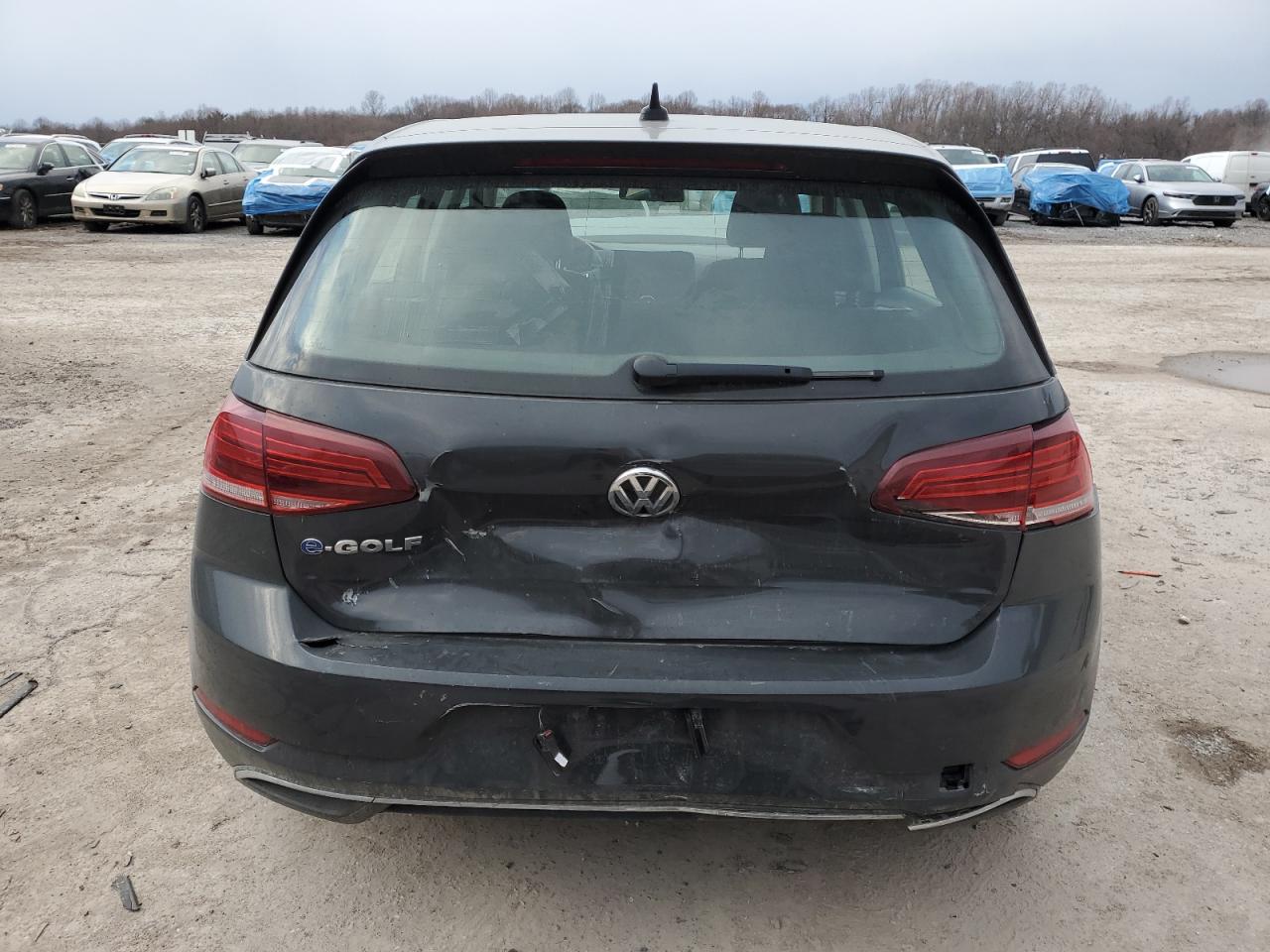 Lot #3045657679 2019 VOLKSWAGEN E-GOLF SE