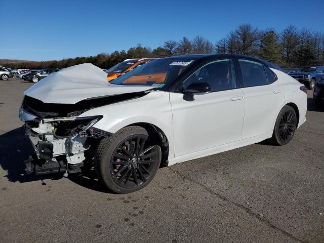 TOYOTA CAMRY XSE
