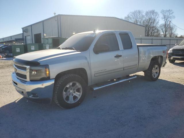 CHEVROLET SILVERADO