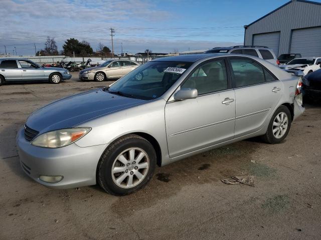 TOYOTA CAMRY LE 2004 silver  gas 4T1BF32K54U574546 photo #1