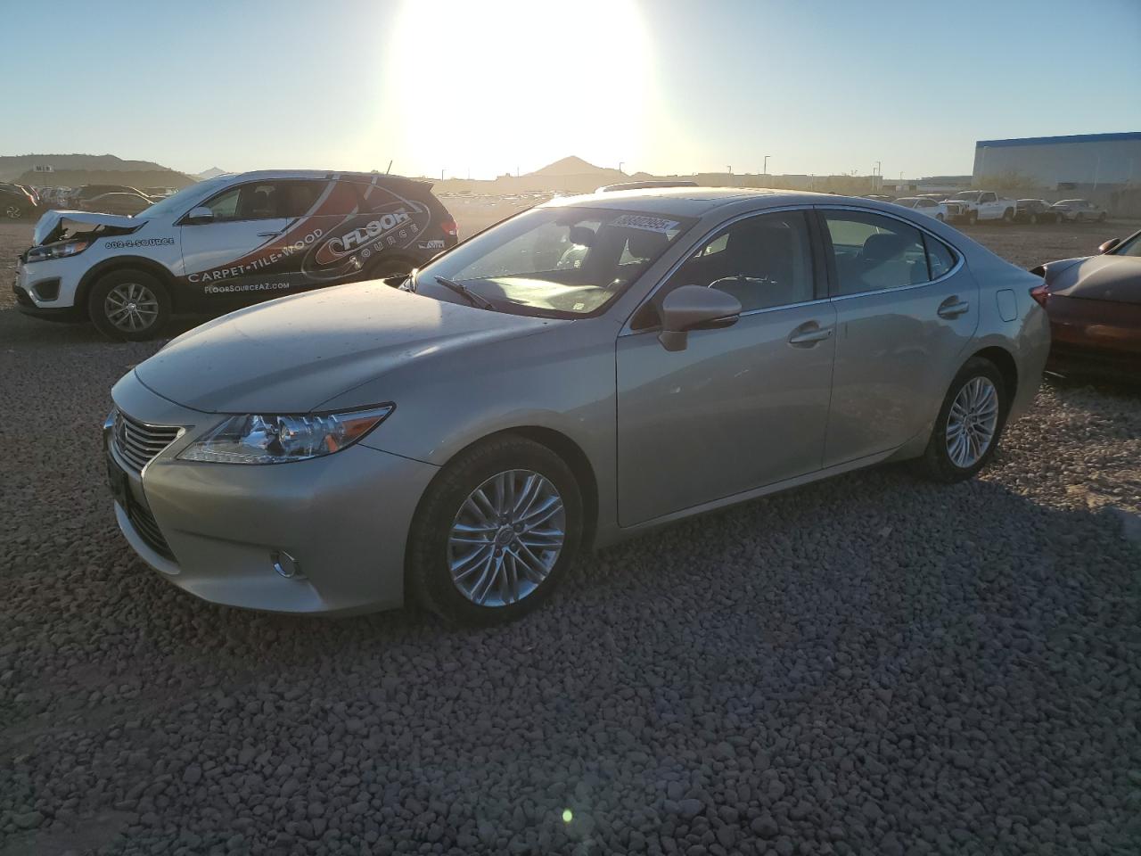  Salvage Lexus Es