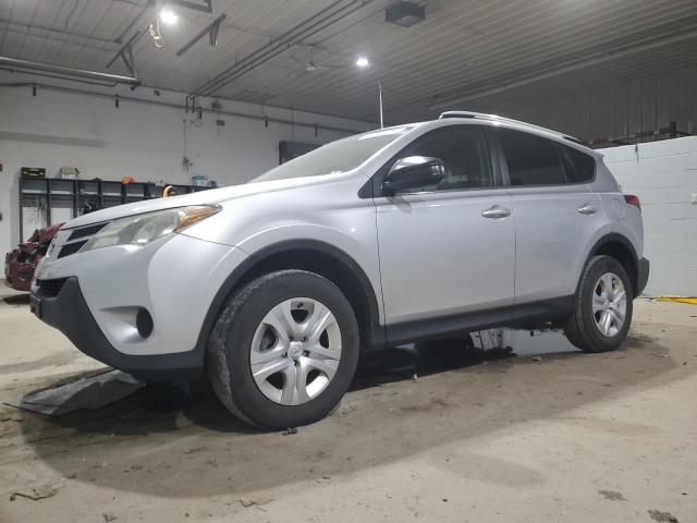 2015 TOYOTA RAV4 LE - JTMBFREV1FD135571