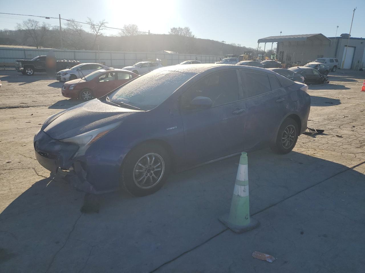  Salvage Toyota Prius