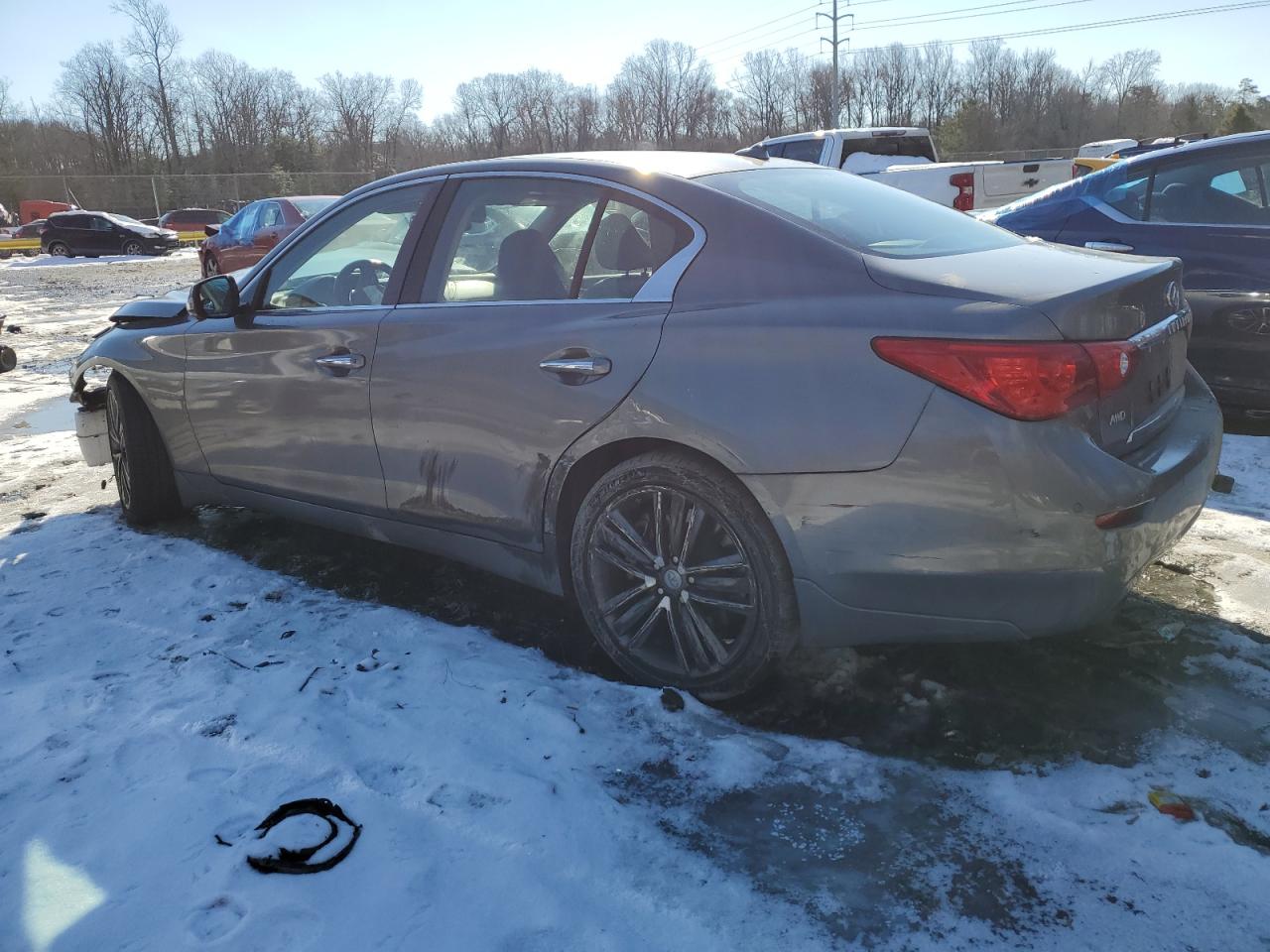 INFINITI Q50 2015