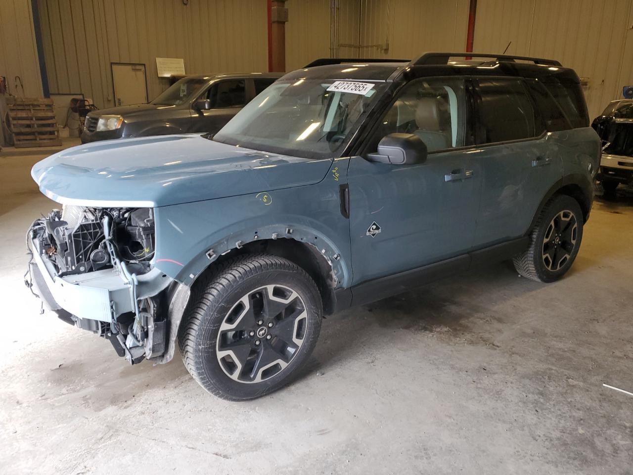  Salvage Ford Bronco