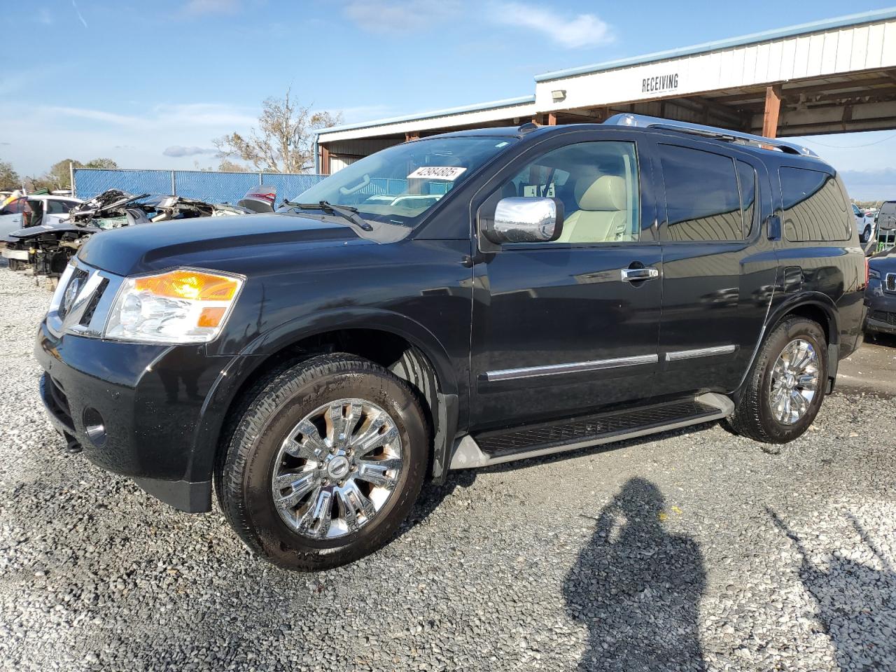  Salvage Nissan Armada