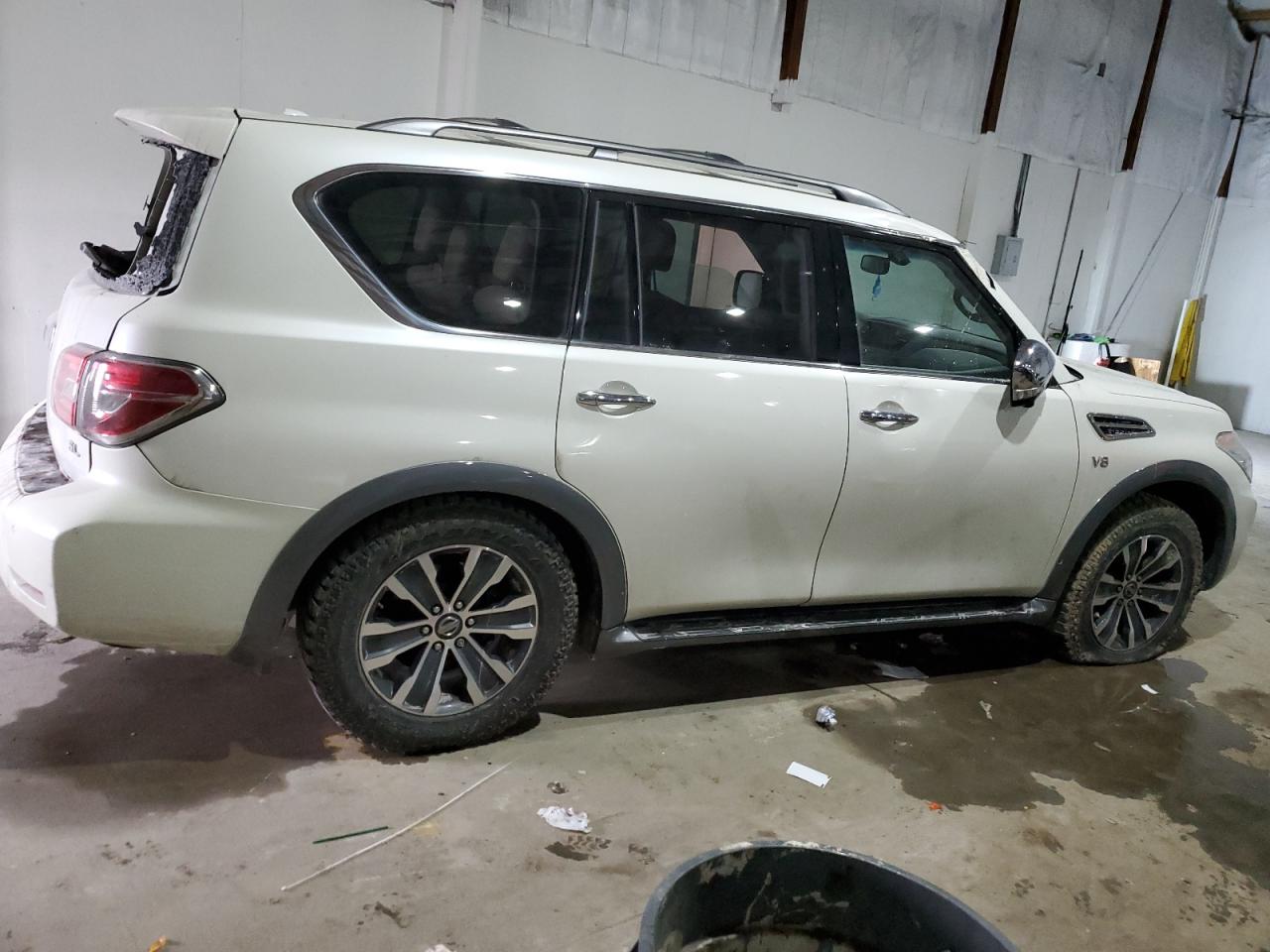 NISSAN ARMADA SV