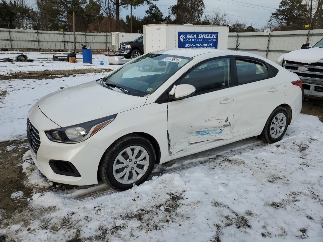 3KPC24A32KE086784 HYUNDAI ACCENT SE 2019