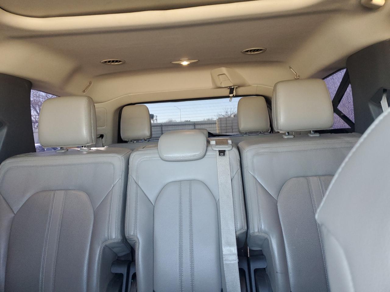 FORD EXPEDITION LIMITED