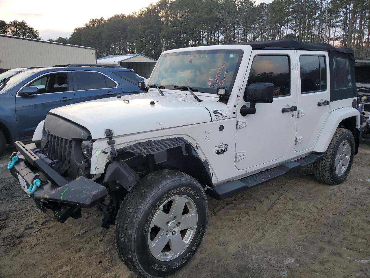  Salvage Jeep Wrangler