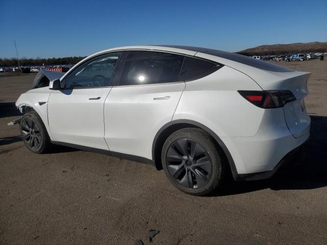 2024 TESLA MODEL Y 7SAYGDEE0RF157006