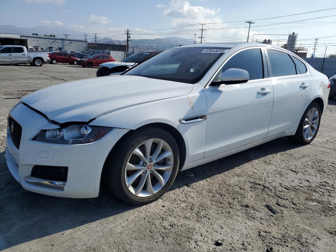  Salvage Jaguar XF