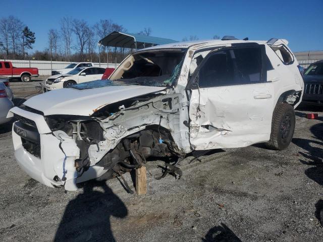 2018 TOYOTA 4RUNNER SR - JTEBU5JR7J5507159