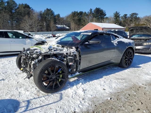 ASTON MARTIN DB11 2017 green coupe gas SCFRMFAVXHGL01257 photo #1