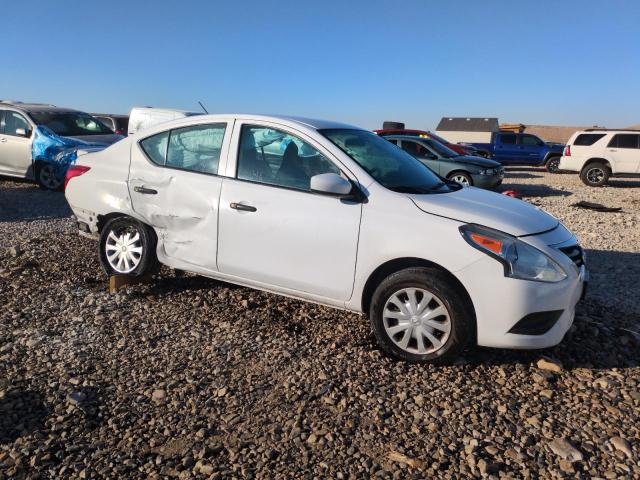 2016 NISSAN VERSA S 3N1CN7AP7GL842174