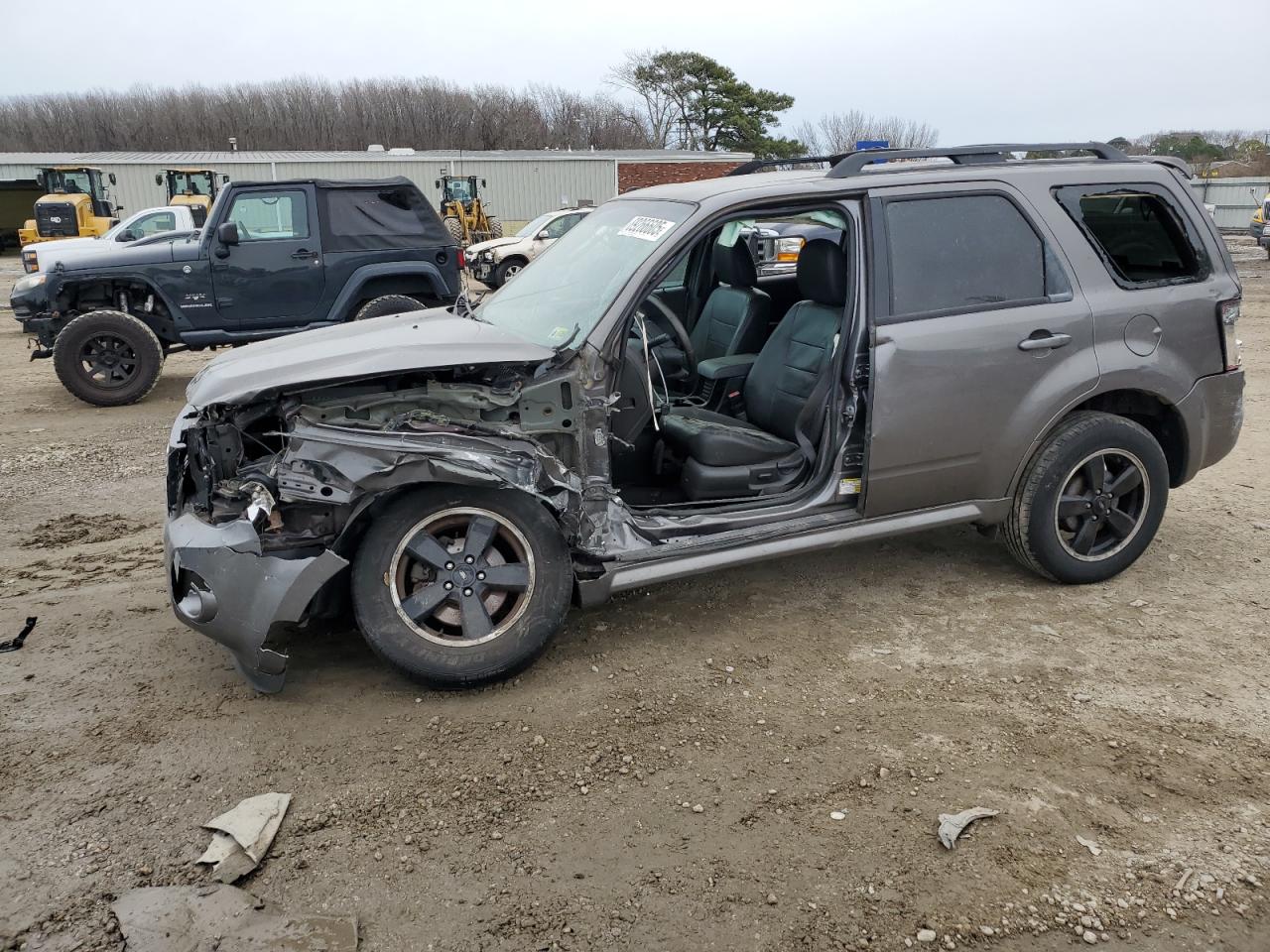  Salvage Ford Escape