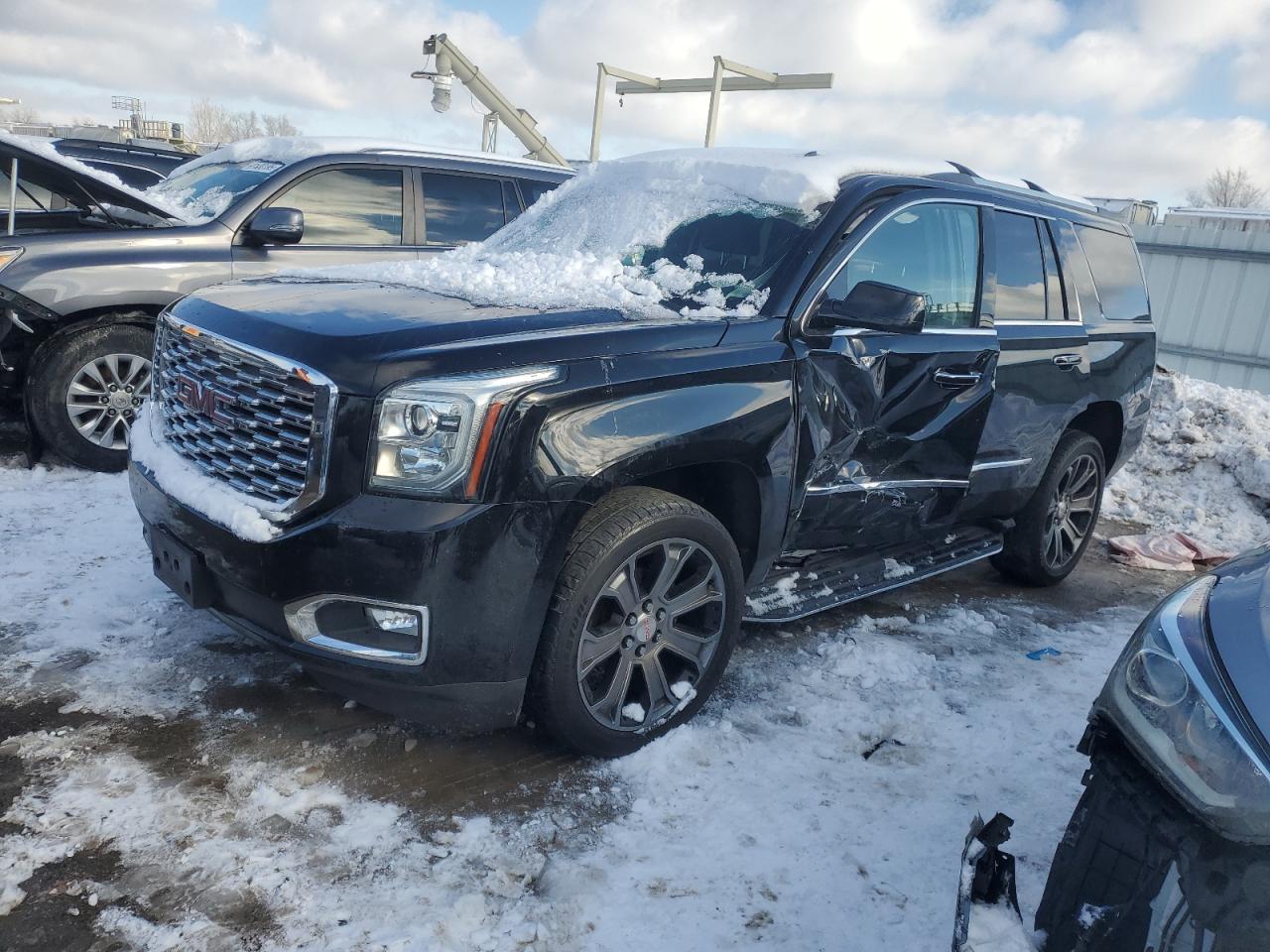 GMC YUKON DENALI