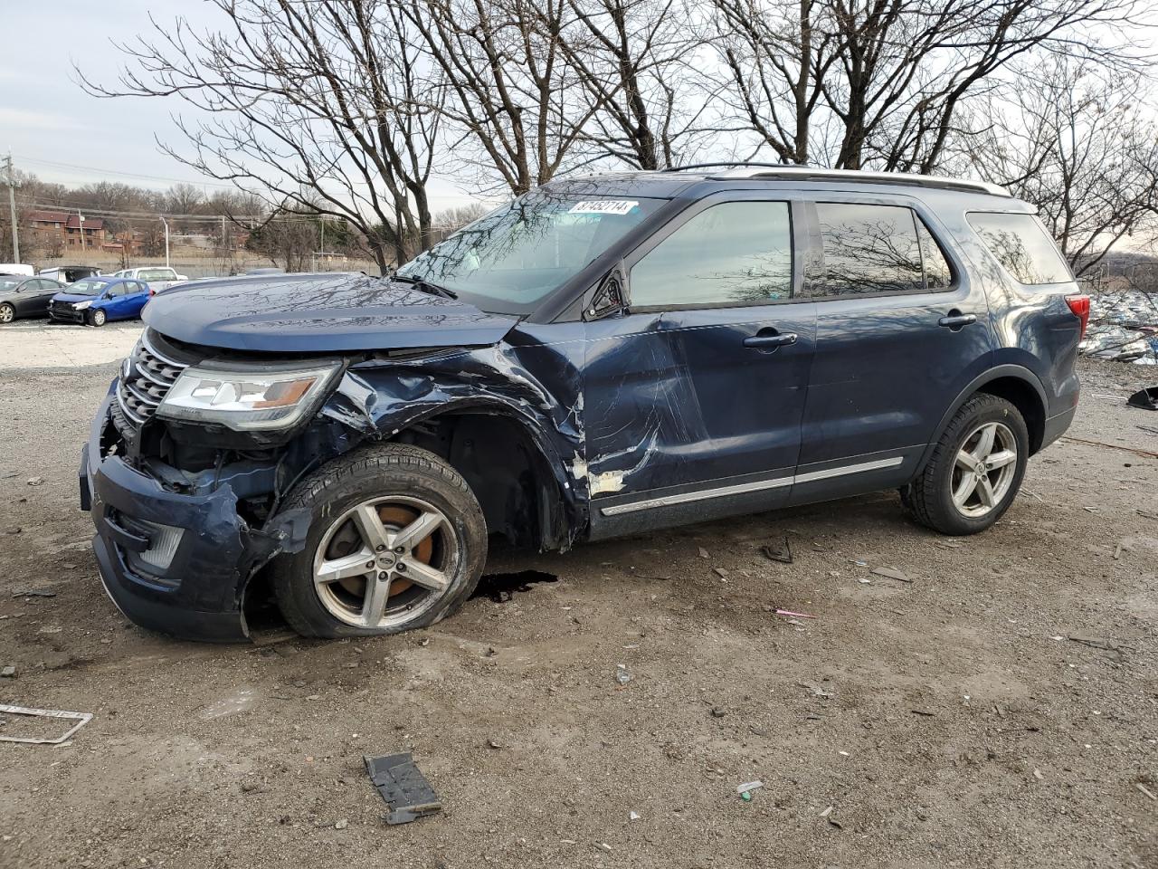  Salvage Ford Explorer